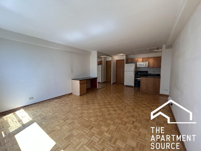Photo - 4180 North Marine Drive #902 Apartment
