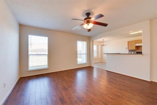 Foto del edificio - 14034 Maximos Dr