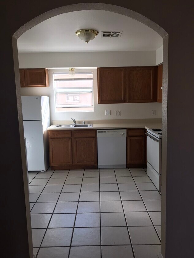 2245 Bex St Unit B, Las Cruces, NM 88005 Apartments 2245 Bex St Las