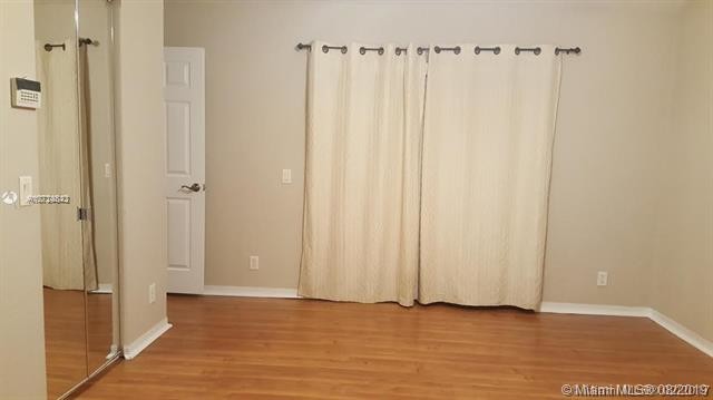 Building Photo - 1467  Sunset Way  1467
