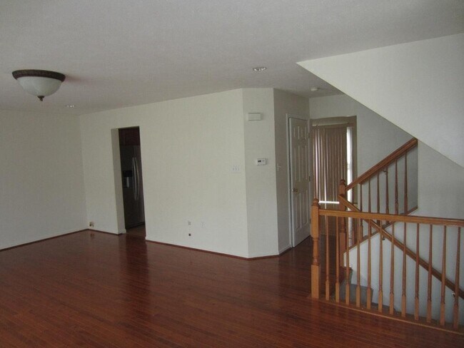 Foto del edificio - 188 Blue Grass Cir