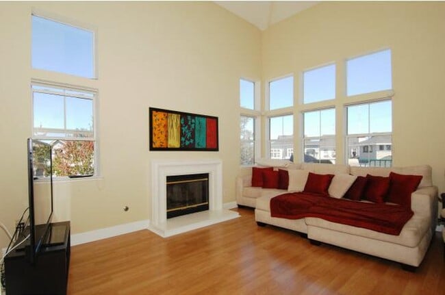 Prior Set up in Living Room - 597 Shoal Cir