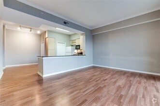 Building Photo - 3225 Turtle Creek Blvd