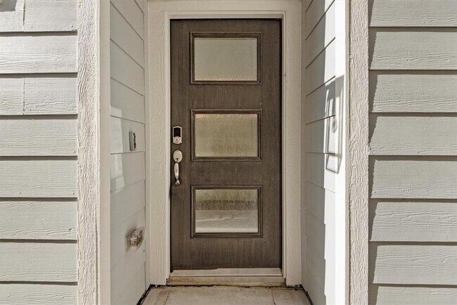 Foto del edificio - 1520 Parkland Oak Dr