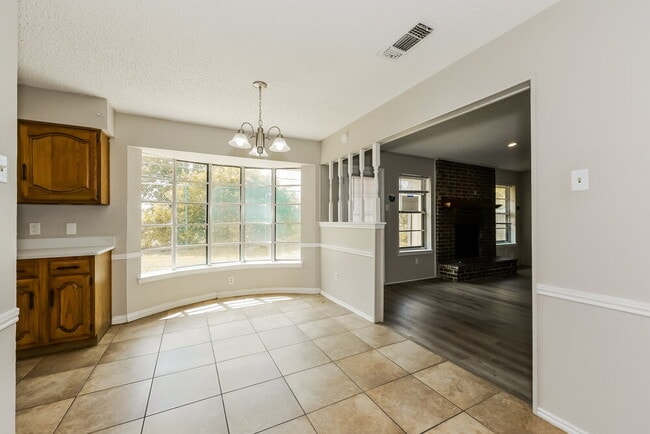 Building Photo - 1239 Sheree Ln