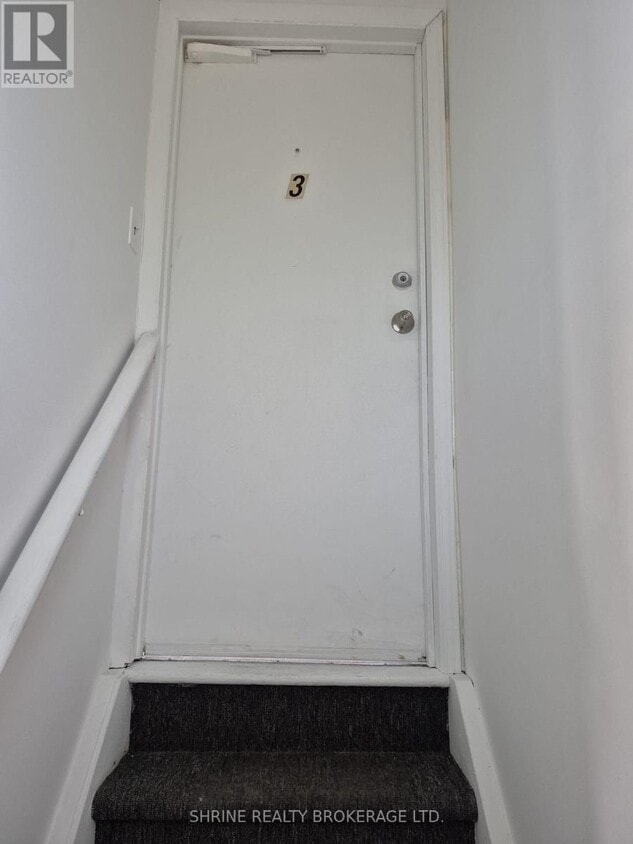 Primary Photo - 13-13 Sterling St