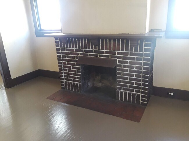 Living Room fireplace - 816 S 37th St