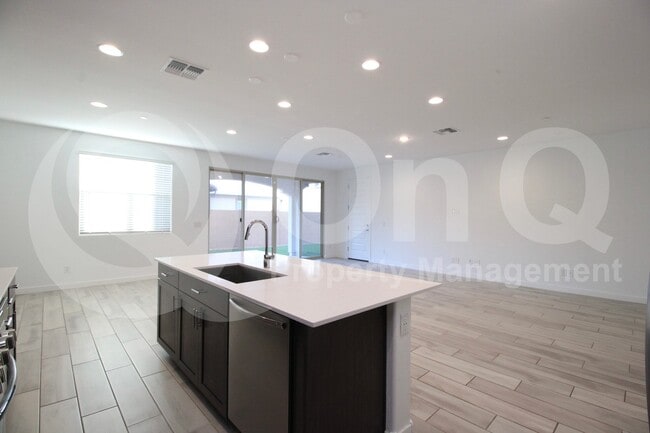 Foto del edificio - 670 S Jacana Ln