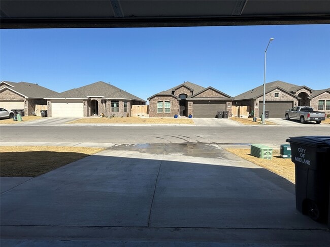 Building Photo - 3119 Mearns Ct