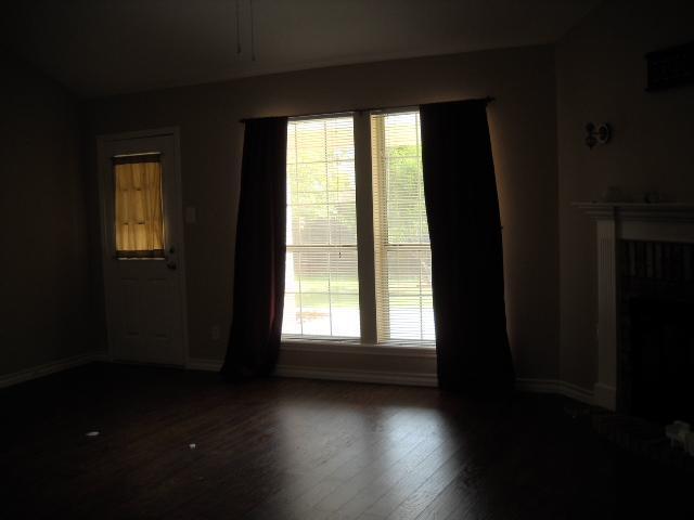 Foto del edificio - 7625 John Carroll Dr