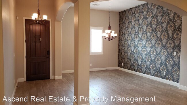 Building Photo - 4 br, 3 bath House - 10804 Petty Ct.