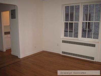 Building Photo - 66 W 88th St