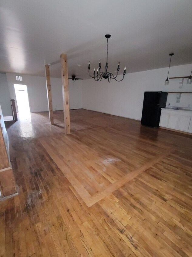 Foto principal - 1513 Front St