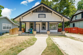 Building Photo - 125 Glenwood Ct