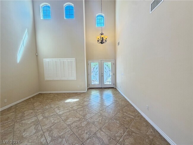 Building Photo - 1033 Puerta Del Sol Dr
