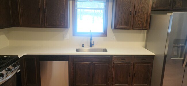 Foto del edificio - 5736 Pembroke Dr