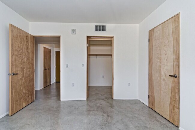 Foto del edificio - 2870 Fourth Ave