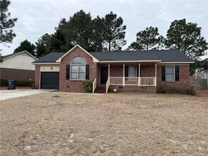 Building Photo - 5319 Thackeray Dr