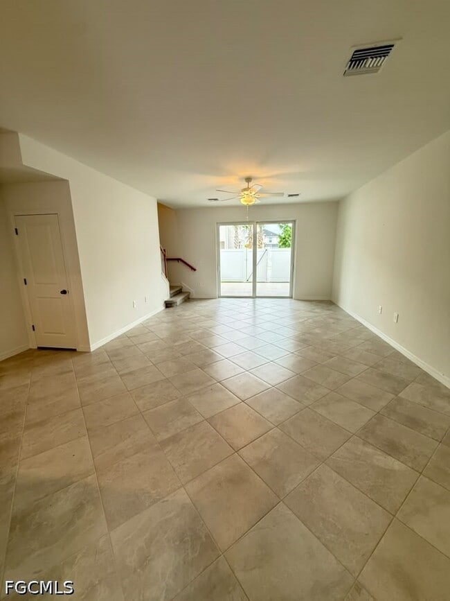 Foto del edificio - 14828 Bluewater Rd
