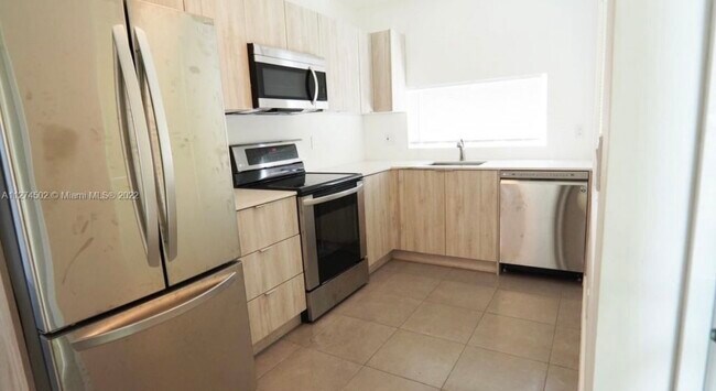 Foto del edificio - 2206 Simms St