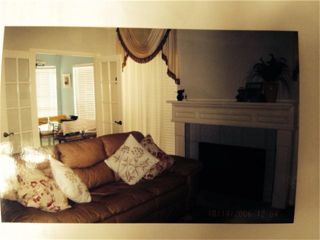 Foto del edificio - 4607 Forest Home Dr