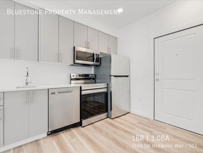 Foto del edificio - Join the Hermoso View Community and Live w...