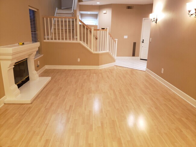 Building Photo - 409 Trailhead Way