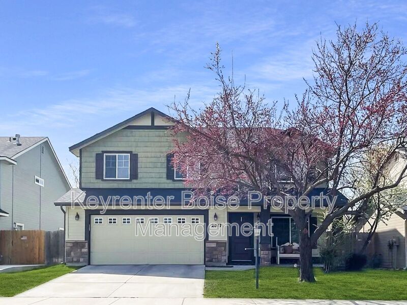 Foto principal - 2617 W Tango Creek Dr
