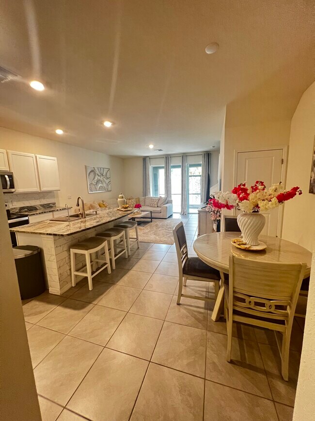 Building Photo - 2976 Suncoast Plains Dr