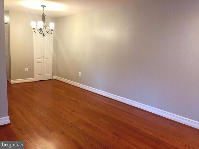 Foto del edificio - 401 N Beauregard St