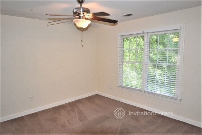Building Photo - 1303 Angel Falls Ln SW