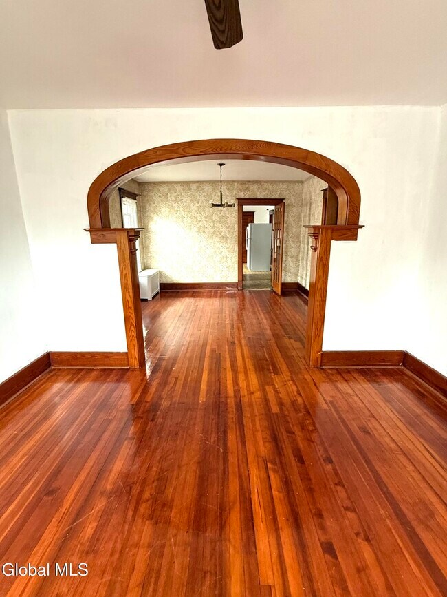 Foto del edificio - 1118 Pleasant St