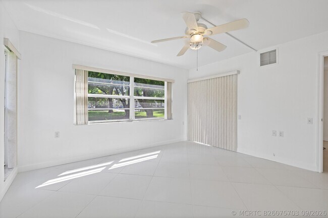 Foto del edificio - 1105 Bahama Bend