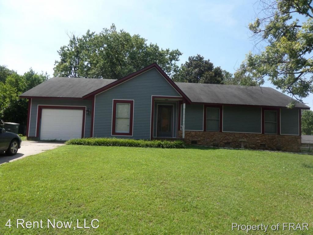 Primary Photo - 5859 Pettigrew Dr