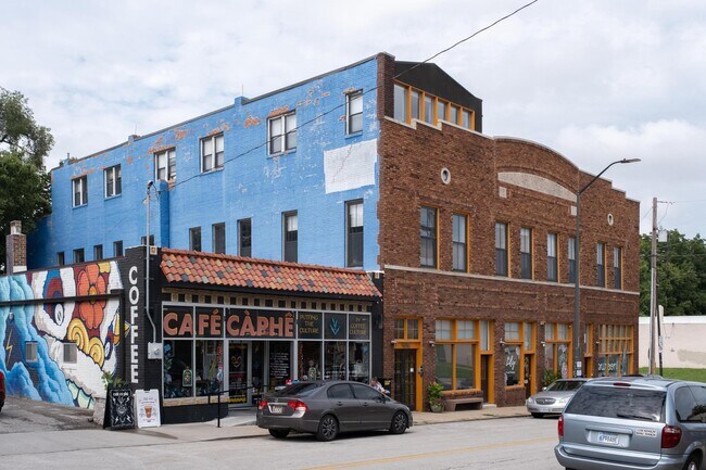 Foto del edificio - 918 E 5th St