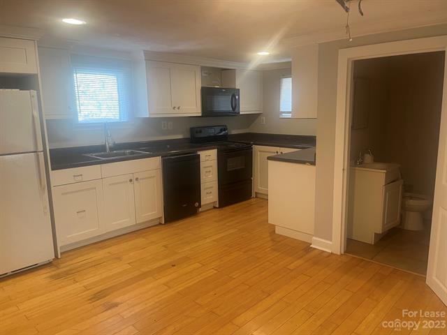 Foto del edificio - 3110 Overbrook Terrace