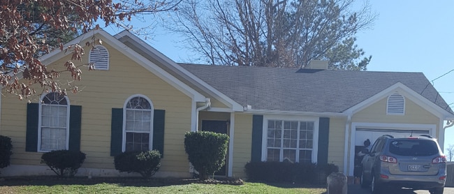 Building Photo - 6090 Emerald Pointe Cir
