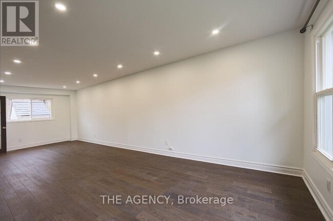 Building Photo - 31 Brunton Pl