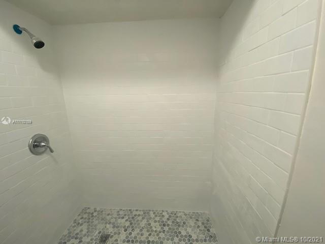 Foto del edificio - 16010 NW 2nd Ave