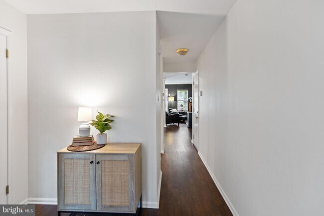 Foto del edificio - 2302 Harvard Dr