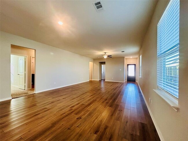 Foto del edificio - 401 Liberty Meadows Dr