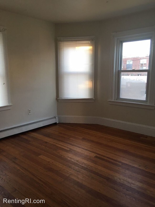 Foto del edificio - 143 Donelson St