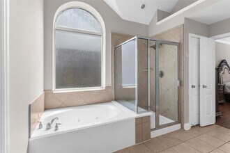 Building Photo - 20911 Lonely Star Ln