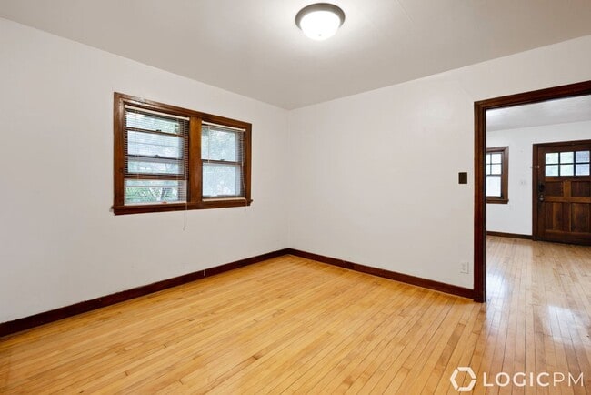 Foto del edificio - Newly Remodeled Home in Excellent Location!