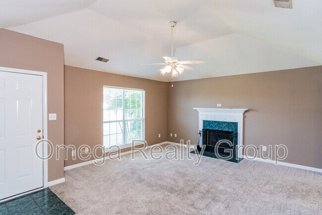 Foto del edificio - 2038 Plantation Pkwy