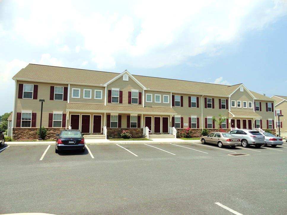 113 Meadow Valley Rd Unit 10, Ephrata, PA 17522 Room for Rent in Ephrata, PA