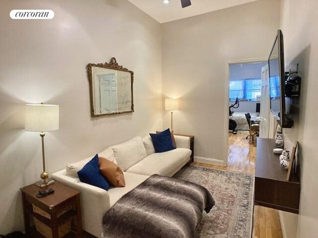 Building Photo - 276 Prospect Park W