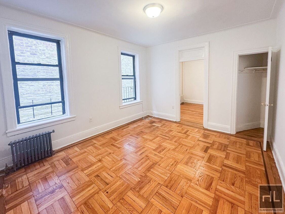 Primary Photo - WEST 10 STREET