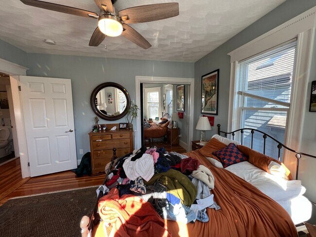 Foto del edificio - 305 Highland Ave