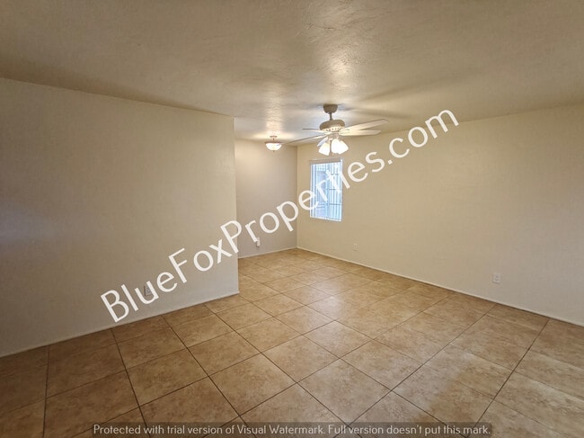 Foto del edificio - 907 E Weymouth St